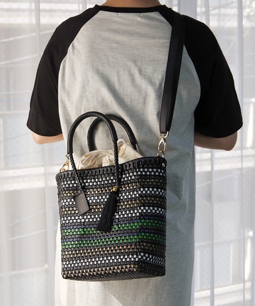 WOVEN(ウーヴン)の「WOVEN (ウーヴン) /プティショルダートート メキシコ製 2WAY ミニバッグ ショルダーバッグ メルカドバッグ かごバッグ レザーハンドル ミニトート マルシェバッグ(かごバッグ・レディース・ブラック系その他/ブルー系その他/ブラック×ベージュ・FREE)」の11枚目の写真