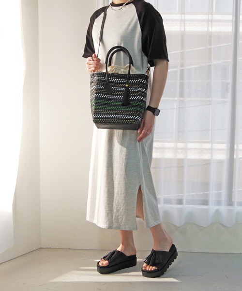 WOVEN(ウーヴン)の「WOVEN (ウーヴン) /プティショルダートート メキシコ製 2WAY ミニバッグ ショルダーバッグ メルカドバッグ かごバッグ レザーハンドル ミニトート マルシェバッグ(かごバッグ・レディース・ブラック系その他/ブルー系その他/ブラック×ベージュ・FREE)」の12枚目の写真