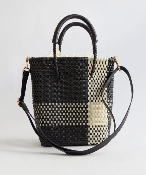 WOVEN(ウーヴン)の「WOVEN (ウーヴン) /プティショルダートート メキシコ製 2WAY ミニバッグ ショルダーバッグ メルカドバッグ かごバッグ レザーハンドル ミニトート マルシェバッグ(かごバッグ・レディース・ブラック系その他/ブルー系その他/ブラック×ベージュ・FREE)」の16枚目の写真