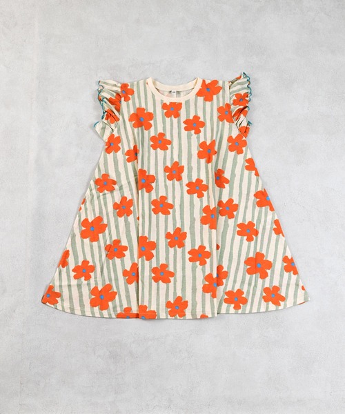 MARKEY'S(マーキーズ)の「総柄フリルショルダーワンピース(ワンピース・キッズ・ブルー/グレー/ライトブルー/ブラック/ピンク/チャコール・80/90/100/110/120/130/140/150)」の2枚目の写真