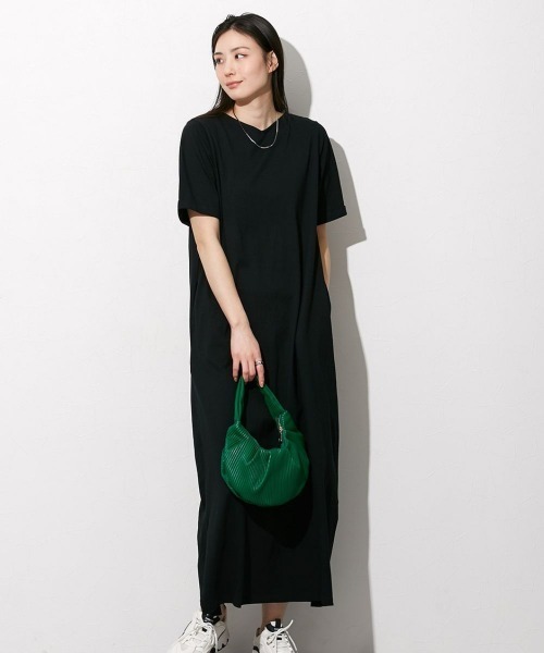 slattgir（スラットジール）の「高身長　汗染みしにくい綿１００％カットソーマキシ丈ワンピース　（トールサイズ）（ワンピース・レディース・ブラック/ダークグリーン/グレイッシュブルー/ネイビー/チャコール・M/L/LL/3L/4L/5L）」の2枚目の写真