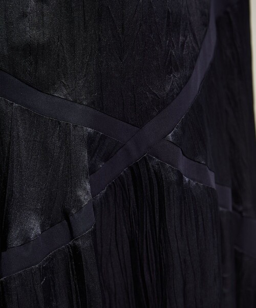 AKANE UTSUNOMIYA(アカネウツノミヤ)の「【AKANE UTSUNOMIYA/アカネウツノミヤ】SAO-FSK36-2003/アシンメトリースカート(スカート・レディース・ネイビー・36/38)」の6枚目の写真