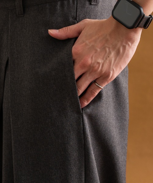 epnok（エプノック）の「センタータックワイドスラックス（スラックス・メンズ・チャコールグレー/ブラック/オフホワイト/カーキ/グレー系/ネイビー系/ブラック系・SMALL/MEDIUM/LARGE）」の11枚目の写真