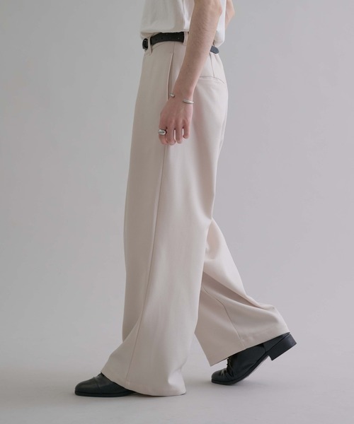 epnok（エプノック）の「センタータックワイドスラックス（スラックス・メンズ・チャコールグレー/ブラック/オフホワイト/カーキ/グレー系/ネイビー系/ブラック系・SMALL/MEDIUM/LARGE）」の22枚目の写真