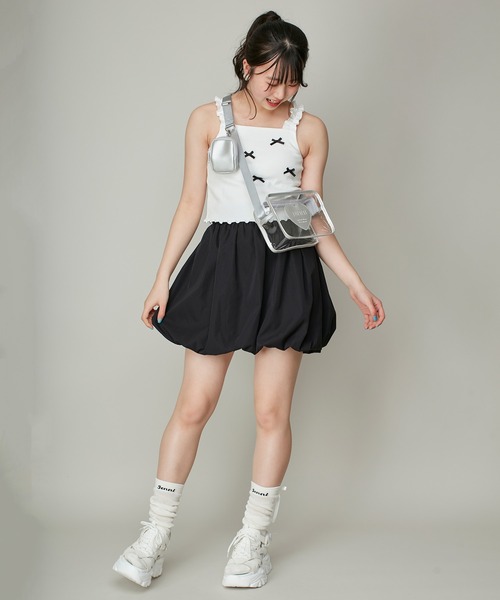 JENNI love(ジェニィラブ)の「バルーンスカパン(スカート・キッズ・ブラック/グレー/オフホワイト・130cm/140cm/150cm/160cm)」の13枚目の写真