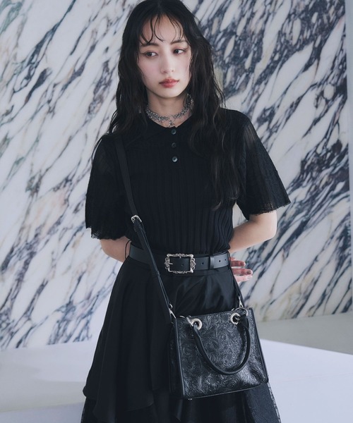 HARE(ハレ)の「Flowerエンボスミニトートバッグ(HARE)(ショルダーバッグ・レディース・ブラック/ブルー/グレー・FREE)」の9枚目の写真