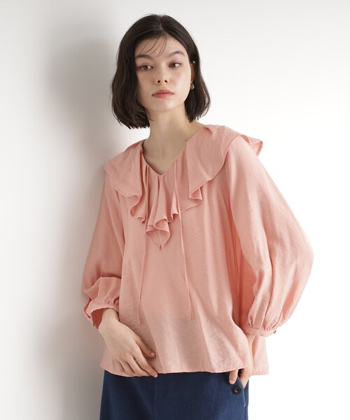 THE SHOP TK (ザ ショップ ティーケー )の「ラッフルカラーブラウス【洗濯機OK】(シャツ/ブラウス・レディース・アイボリー/ブラック/ベビーピンク・12/13)」の1枚目の写真