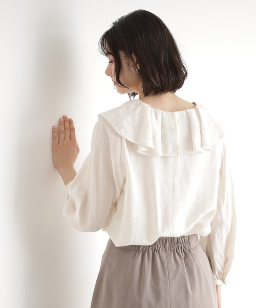 THE SHOP TK (ザ ショップ ティーケー )の「ラッフルカラーブラウス【洗濯機OK】(シャツ/ブラウス・レディース・アイボリー/ブラック/ベビーピンク・12/13)」の20枚目の写真