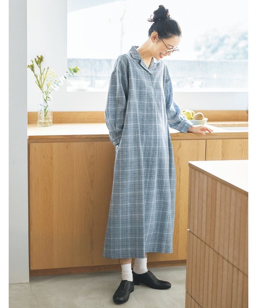 and myera(アンド マイラ)の「and myera 青いグレンチェックワンピース(ワンピース・レディース・ライトブルー・L/M/LL/S)」の6枚目の写真