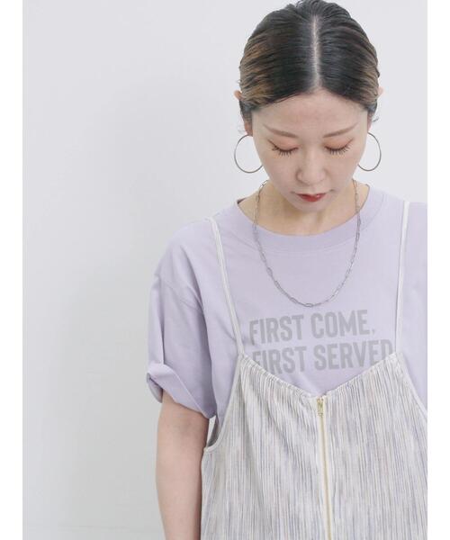Samansa Mos2 blue（サマンサモスモスブルー）の「プリントTシャツ（Tシャツ/カットソー・レディース・チャコールグレー/サックスブルー/オフホワイト/シルバーグレー/ラベンダー・F）」の5枚目の写真