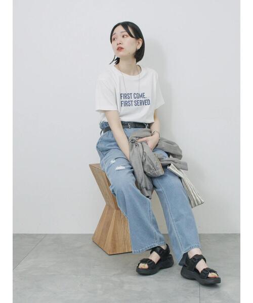 Samansa Mos2 blue（サマンサモスモスブルー）の「プリントTシャツ（Tシャツ/カットソー・レディース・チャコールグレー/サックスブルー/オフホワイト/シルバーグレー/ラベンダー・F）」の9枚目の写真