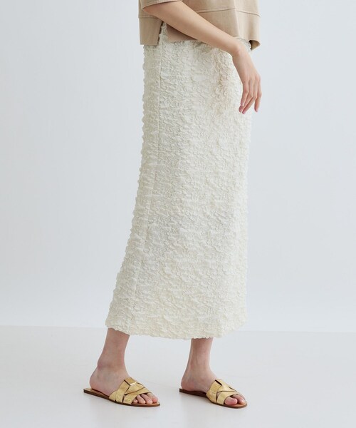 GALLEST（ギャレスト）の「ふくれジャカードタイトスカート（スカート・レディース・ブラック/ライトグリーン/オフホワイト・36/38）」の2枚目の写真