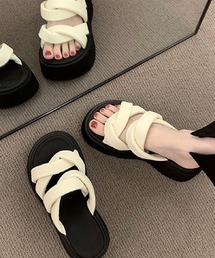 ダブルクロス厚底サンダル