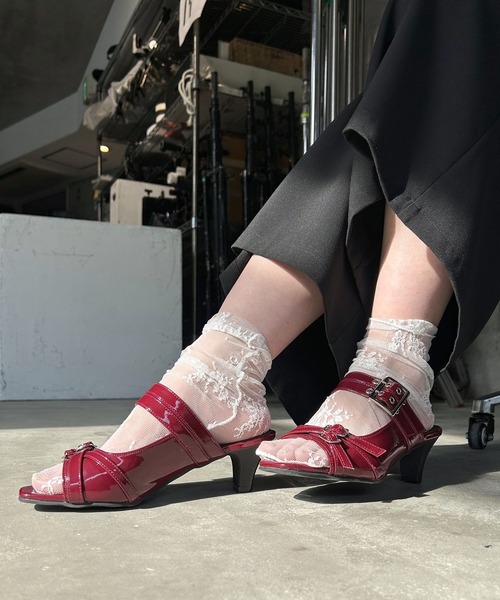 PAGEBOY（ページボーイ）の「クロスバックルミュール（サンダル・レディース・ブラック/レッド・MEDIUM/LARGE）」の8枚目の写真