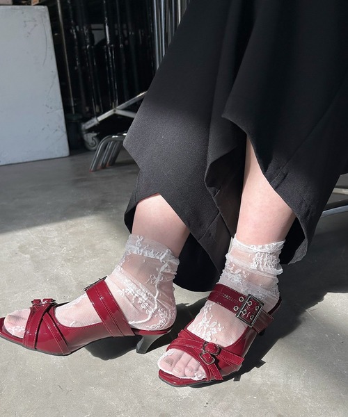 PAGEBOY（ページボーイ）の「クロスバックルミュール（サンダル・レディース・ブラック/レッド・MEDIUM/LARGE）」の7枚目の写真