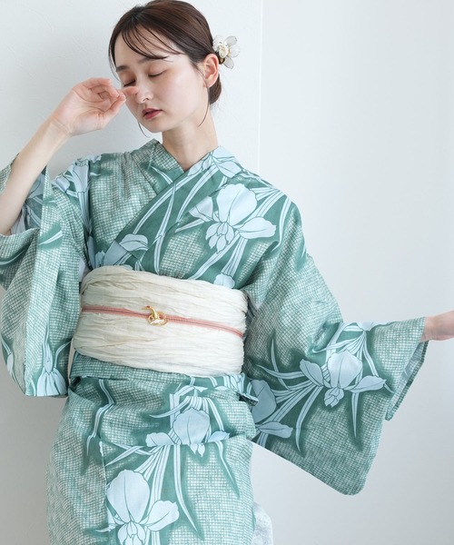 クリーニング済　utatane  浴衣＆帯セット　2023 セール】浴衣3点セット グレーに鉄線の花（浴衣）｜utatane