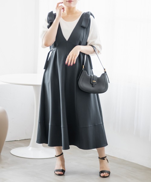 CLETTE(クレット)の「肩リボンジャンスカワンピース(ワンピース・レディース・チャコールグレー/ベージュ/ブラック・LL/3L/4L)」の1枚目の写真