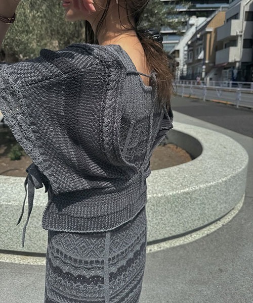 at random geometric pattern knit bustier（ニット/セーター