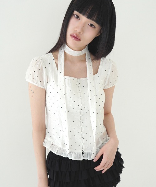 ILLIGO（イリゴ）の「【日本未発売/WEB限定】ILLIGO(イリゴ)/チョーカー付き リボン タイ スクエアネック ブラウス/RIBBON TIE SQUARE NECK BLOUSE（シャツ/ブラウス・レディース・ピンク/ホワイト系その他/ブルー/ブラック系その他/ブラック/グレー/クリーム・M）」の19枚目の写真