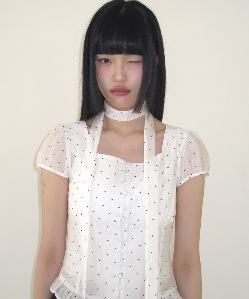 ILLIGO（イリゴ）の「【日本未発売/WEB限定】ILLIGO(イリゴ)/チョーカー付き リボン タイ スクエアネック ブラウス/RIBBON TIE SQUARE NECK BLOUSE（シャツ/ブラウス・レディース・ピンク/ホワイト系その他/ブルー/ブラック系その他/ブラック/グレー/クリーム・M）」の21枚目の写真