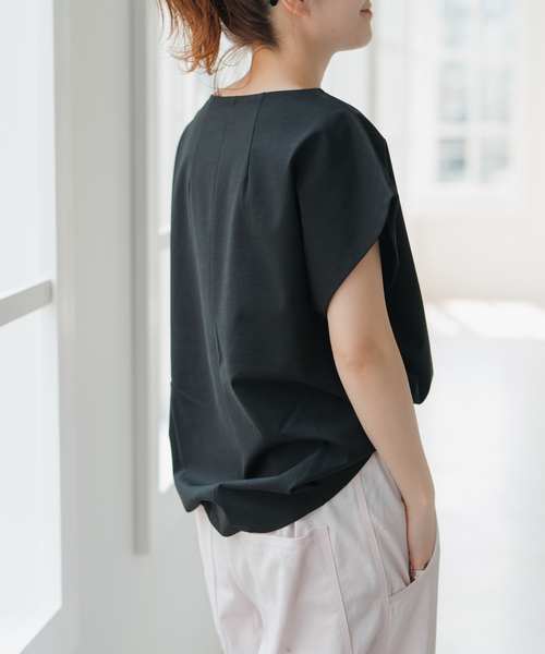Spick & Span(スピックアンドスパン)の「《WEB限定 / 追加》ポンチフレンチスリーブプルオーバー(Tシャツ/カットソー・レディース・ホワイト/ブラック/ベージュ・FREE)」の10枚目の写真