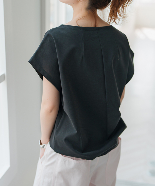 Spick & Span(スピックアンドスパン)の「《WEB限定 / 追加》ポンチフレンチスリーブプルオーバー(Tシャツ/カットソー・レディース・ホワイト/ブラック/ベージュ・FREE)」の13枚目の写真