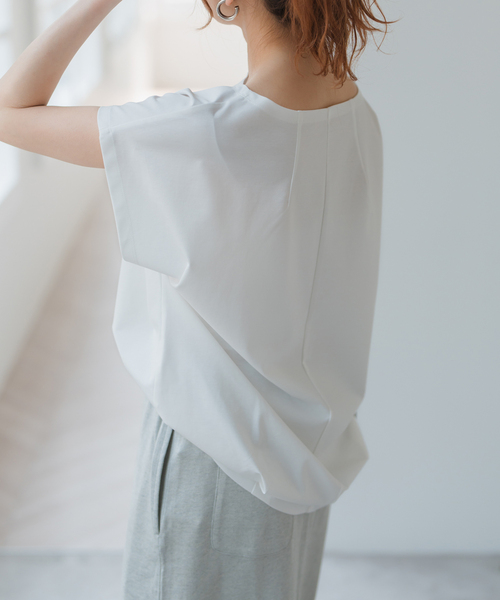 Spick & Span(スピックアンドスパン)の「《WEB限定 / 追加》ポンチフレンチスリーブプルオーバー(Tシャツ/カットソー・レディース・ホワイト/ブラック/ベージュ・FREE)」の15枚目の写真