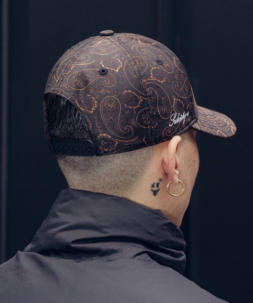 Subciety（サブサエティ）の「Paisley jacquard cap（キャップ・メンズ・ブラック×グリーン/ブラック系その他・FREE）」の4枚目の写真