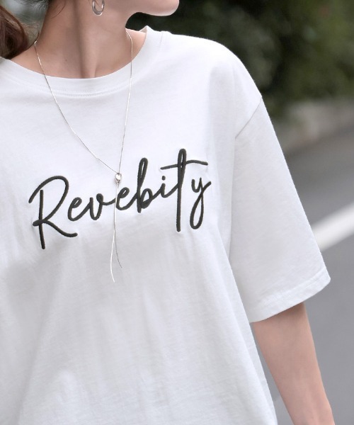 HUG.U（ハグユー）の「立体刺繍ロゴTシャツ（Tシャツ/カットソー・レディース・カーキ/ブラック/ホワイト/スカイブルー・FREE）」の8枚目の写真