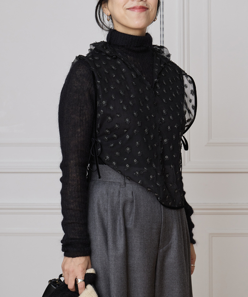 セール】IENA LA BOUCLE フラワーモチーフチュールベスト（シャツ