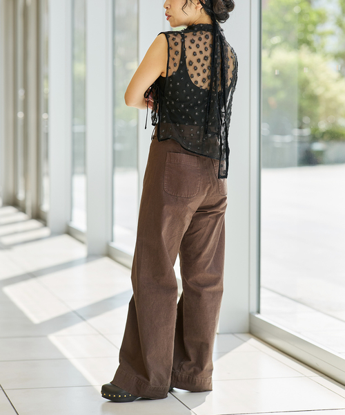 IENA LA BOUCLE（イエナラブークル）の「IENA LA BOUCLE フラワーモチーフチュールベスト（シャツ/ブラウス・レディース・ブラック・FREE）」の16枚目の写真