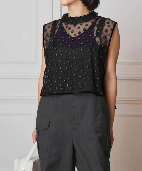 IENA LA BOUCLE（イエナラブークル）の「IENA LA BOUCLE フラワーモチーフチュールベスト（シャツ/ブラウス・レディース・ブラック・FREE）」の22枚目の写真