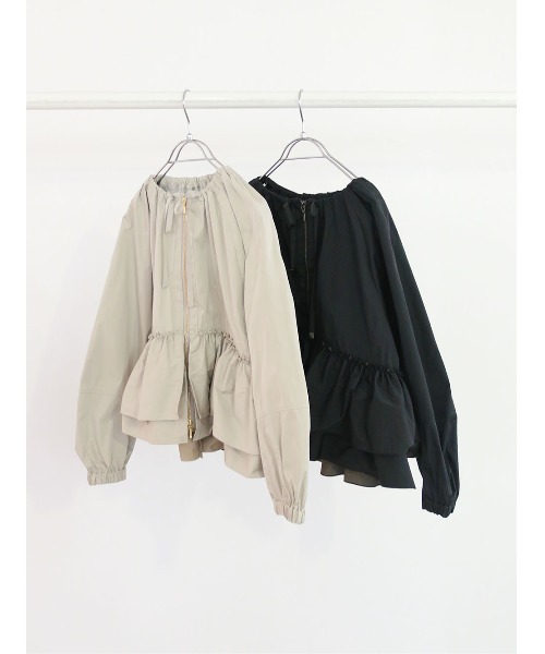 Marilyn Moon（マリリンムーン）の「spiral taffeta raffle blouson