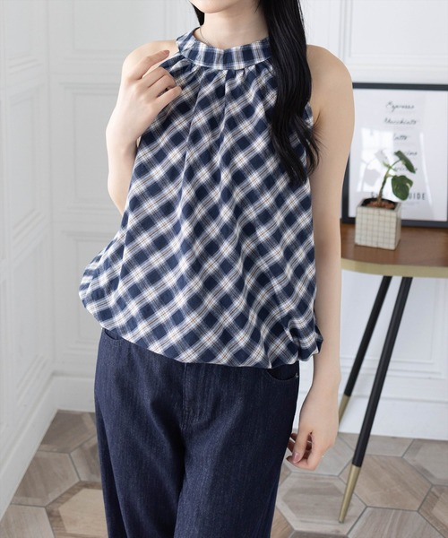 clear（クリア）の「ホルターネックチェック柄ブラウス[着回し力抜群 大人 カジュアル]≪SS新作≫（シャツ/ブラウス・レディース・アイボリー/ネイビー・F）」の3枚目の写真