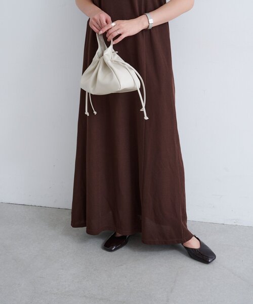 Kastane（カスタネ）の「【新色追加/低身長サイズ/2サイズ展開/前後2WAY】B カットフレアワンピースSET（ワンピース・レディース・グレー/ブラック/ブラウン・0/1）」の9枚目の写真