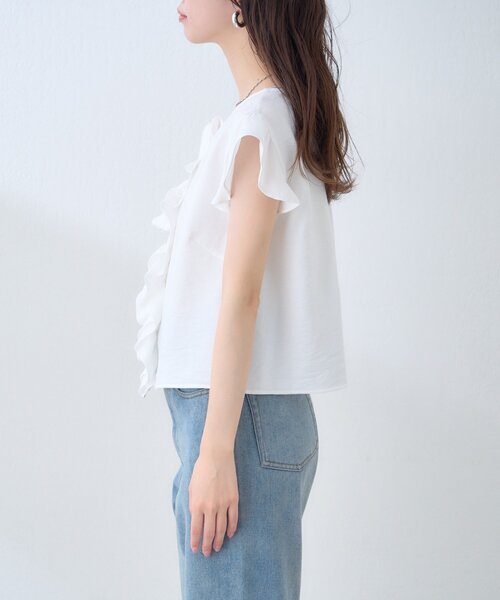 natural couture（ナチュラルクチュール）の「フロントフリルブラウス（シャツ/ブラウス・レディース・オフホワイト/ブルー/ブラック/ブラウン/その他1・FREE）」の14枚目の写真