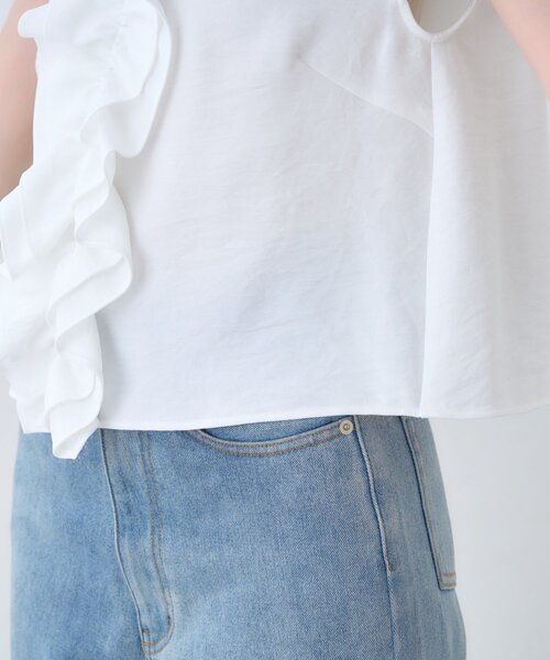 natural couture（ナチュラルクチュール）の「フロントフリルブラウス（シャツ/ブラウス・レディース・オフホワイト/ブルー/ブラック/ブラウン/その他1・FREE）」の10枚目の写真