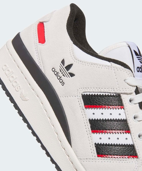 adidas(アディダス)の「フォーラム 84 ロー ADV / Forum 84 Low ADV / アディダスオリジナルス adidas Originals(スニーカー・メンズ・ホワイト・23.5cm/24.5cm/25.0cm/25.5cm/26.0cm/26.5cm/27.0cm/27.5cm/28.0cm/28.5cm/29.0cm)」の7枚目の写真