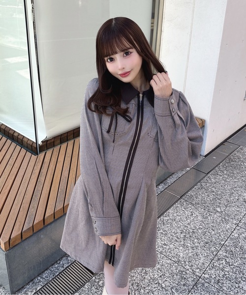 one way(ワンウェイ)の「長袖フロントジップワンピース(ワンピース・レディース・ブラック系その他/ブラック/ブラウン系その他/ネイビー/グレー系その他/ブラウン系その他2/グレー系その他2/レッド系その他/ブラック系その他2/ブルー系その他/ホワイト系その他/ブラウン系その他3・FREE)」の10枚目の写真