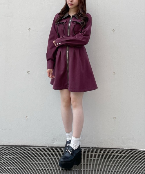 フロントジップワンピース フロントのジップの開け閉めで いろんなスタイルが楽しめるワンピース