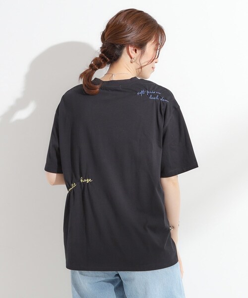 Cutie Blonde(キューティーブロンド)の「【ひんやり】大人のカジュアルスタイルに レタリング刺繍Tシャツ(Tシャツ/カットソー・レディース・ホワイト/ブラック・00)」の8枚目の写真