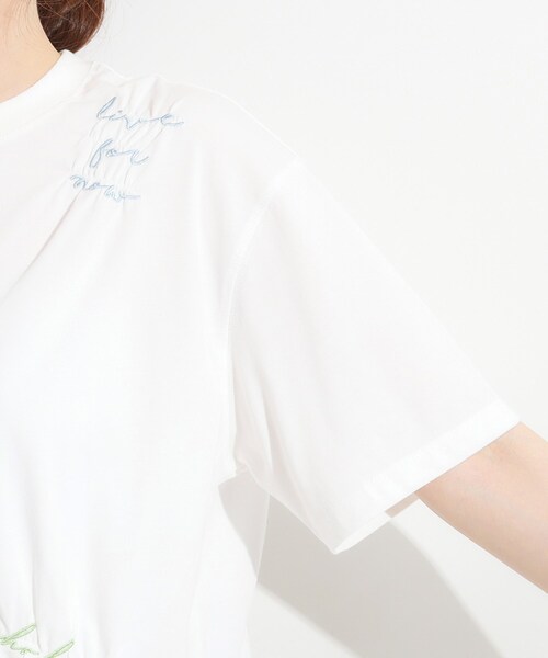 Cutie Blonde(キューティーブロンド)の「【ひんやり】大人のカジュアルスタイルに レタリング刺繍Tシャツ(Tシャツ/カットソー・レディース・ホワイト/ブラック・00)」の15枚目の写真