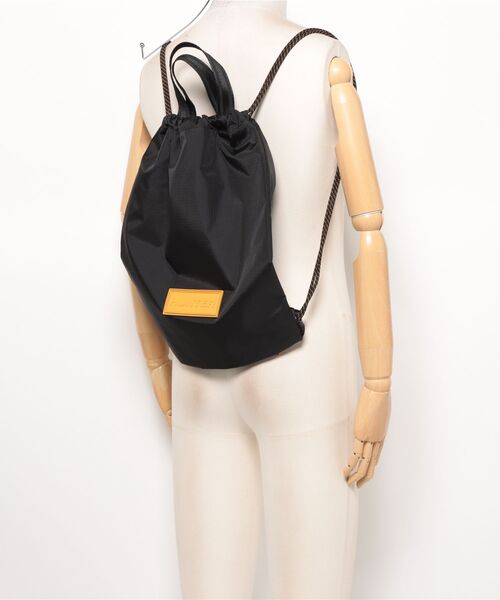 HUNTER(ハンター)の「トラベル ドローストリング バックパック トート(バックパック/リュック・レディース・パープル/ブラック・ONE)」の13枚目の写真