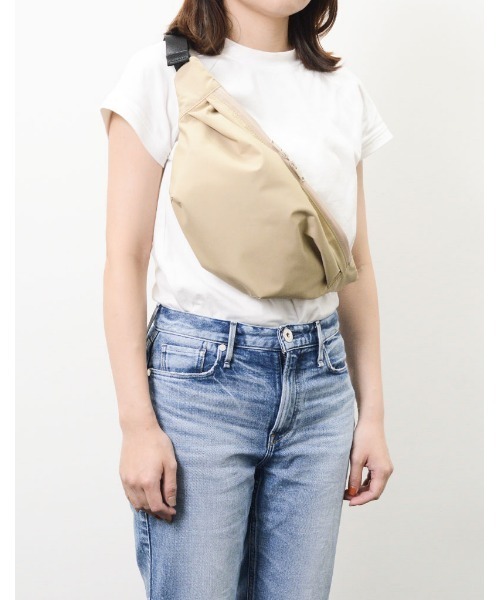 master-piece(マスターピース)の「master-piece / neutral Designed By Little $uzie スリングバッグ / No.02732(ボディバッグ/ウエストポーチ・メンズ・ブラック/ベージュ・FREE)」の12枚目の写真