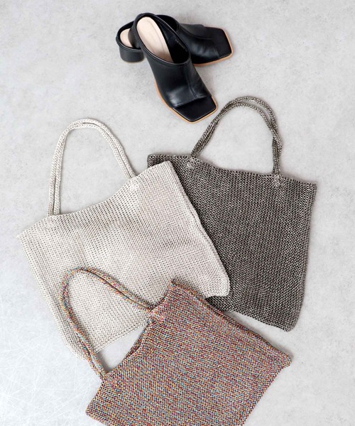 Cepica（セピカ）の「ラメ糸編みトート（トートバッグ・レディース・チャコールグレー/シルバー・FREE）」の3枚目の写真