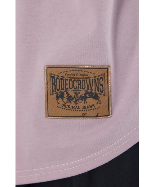 RODEO CROWNS WIDE BOWL(ロデオクラウンズワイドボウル)の「カラーステッチVネック5分袖Tシャツ(Tシャツ/カットソー・レディース・オフホワイト/ダークグリーン/ブラック/スモークピンク・FREE)」の19枚目の写真