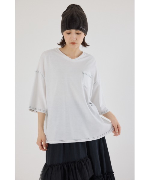 RODEO CROWNS WIDE BOWL(ロデオクラウンズワイドボウル)の「カラーステッチVネック5分袖Tシャツ(Tシャツ/カットソー・レディース・オフホワイト/ダークグリーン/ブラック/スモークピンク・FREE)」の22枚目の写真