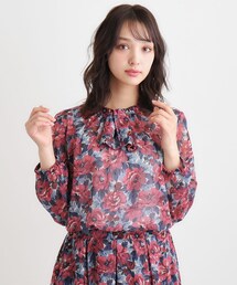 Something Blue ローラアシュレイ ファブリックピオニー16m Something Blue ローラアシュレイ ファブリックピオニー16m