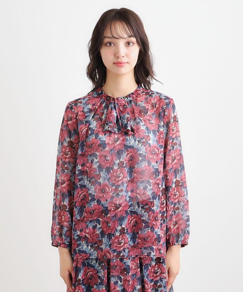 LAURA ASHLEY(ローラアシュレイ)の「【洗える/同柄アイテムあり】ケラウェイ柄 ドビーブラウス(シャツ/ブラウス・レディース・レッド系1/ネイビー系7・40/38)」の11枚目の写真