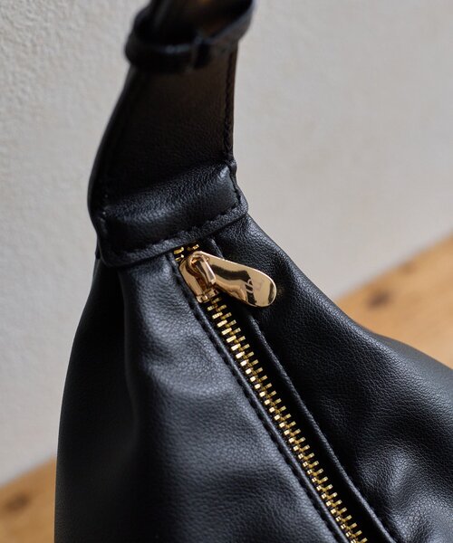 Thevon（ゼボン）の「【Yuna＆Mayuコラボ企画】ニュアンスワンハンドルバッグ（トートバッグ・レディース・ブラウン/ブラック/ベージュ・FREE）」の19枚目の写真